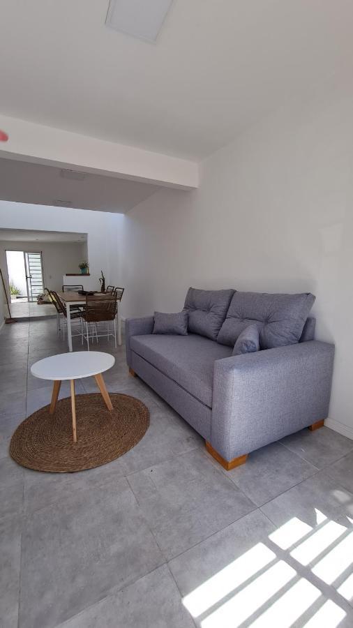 Casa A Estrenar Equipada 4 Personas Holiday home *